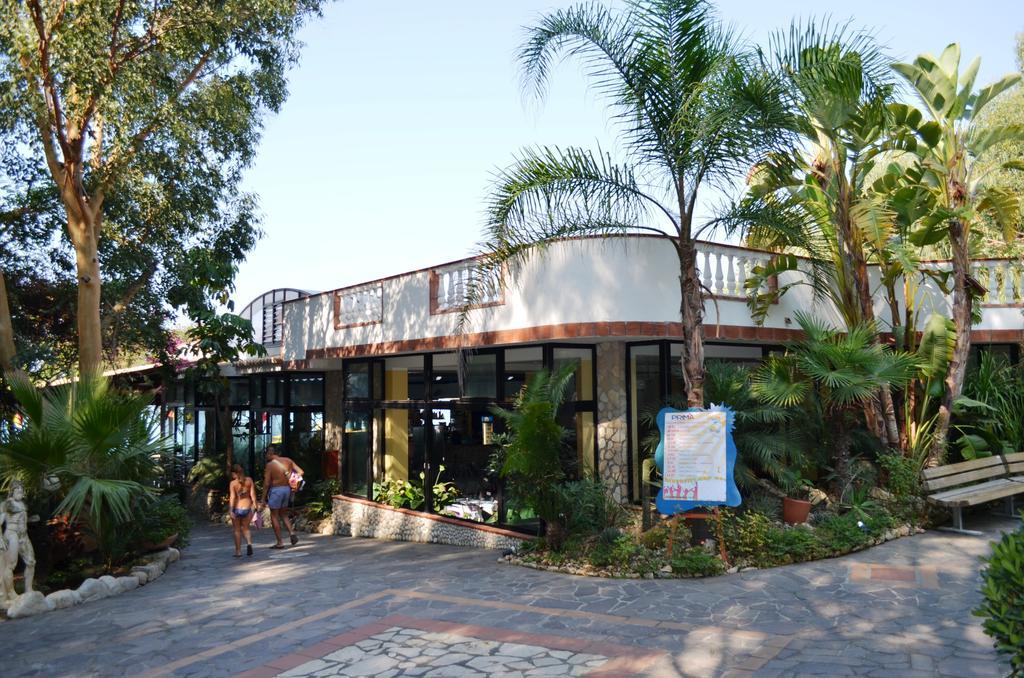 Hotel Village Eden 3*